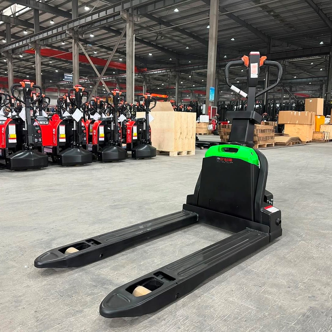 Xe nâng tay điện gắn cân