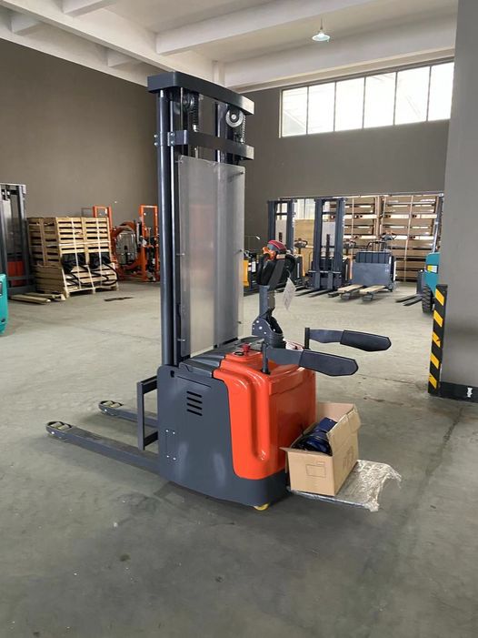 Xe nâng điện đứng lái Jialift 2 tấn CL2040GA