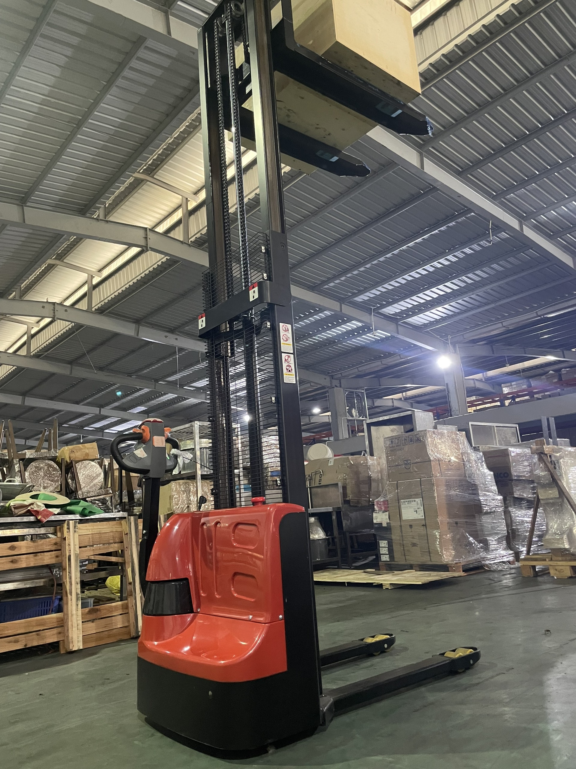 Xe Nâng Tay Điện Stacker CL1520J 1.5 tấn