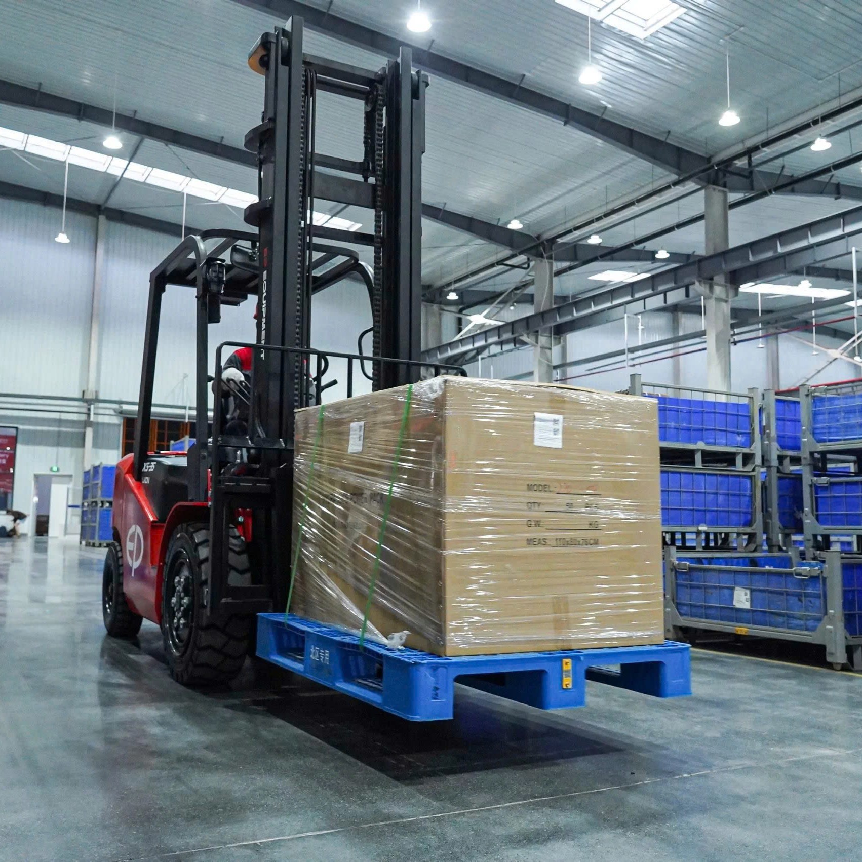 Xe nâng điện ngồi lái EFX5-301 3 tấn