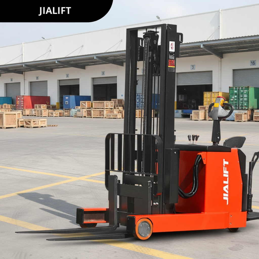 XE NÂNG ĐIỆN ĐỨNG LÁI JIALIFT Q1530D 1,5 TẤN