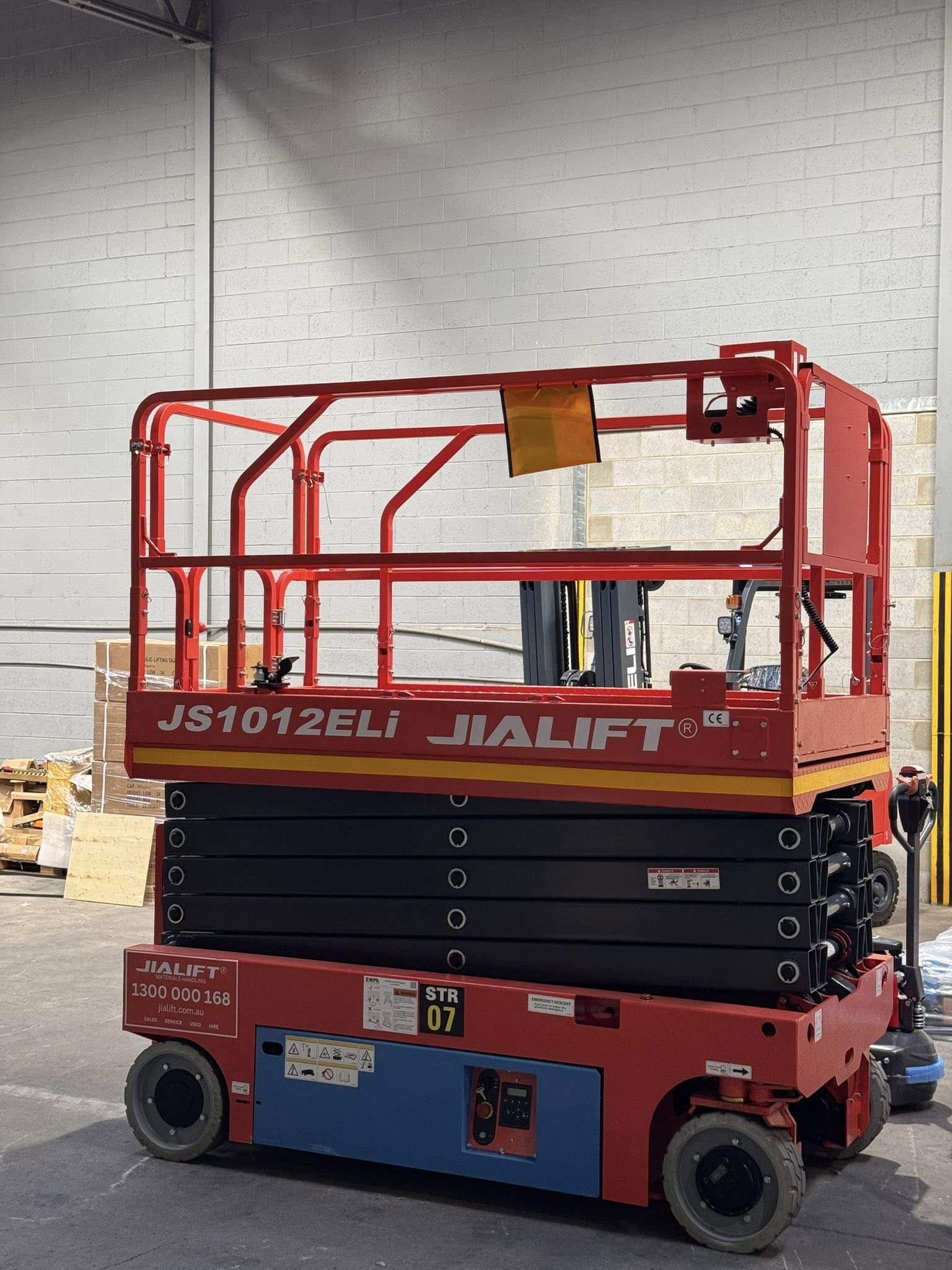 Xe Nâng Người cắt kéo tự hành 12m Jialift JS1012